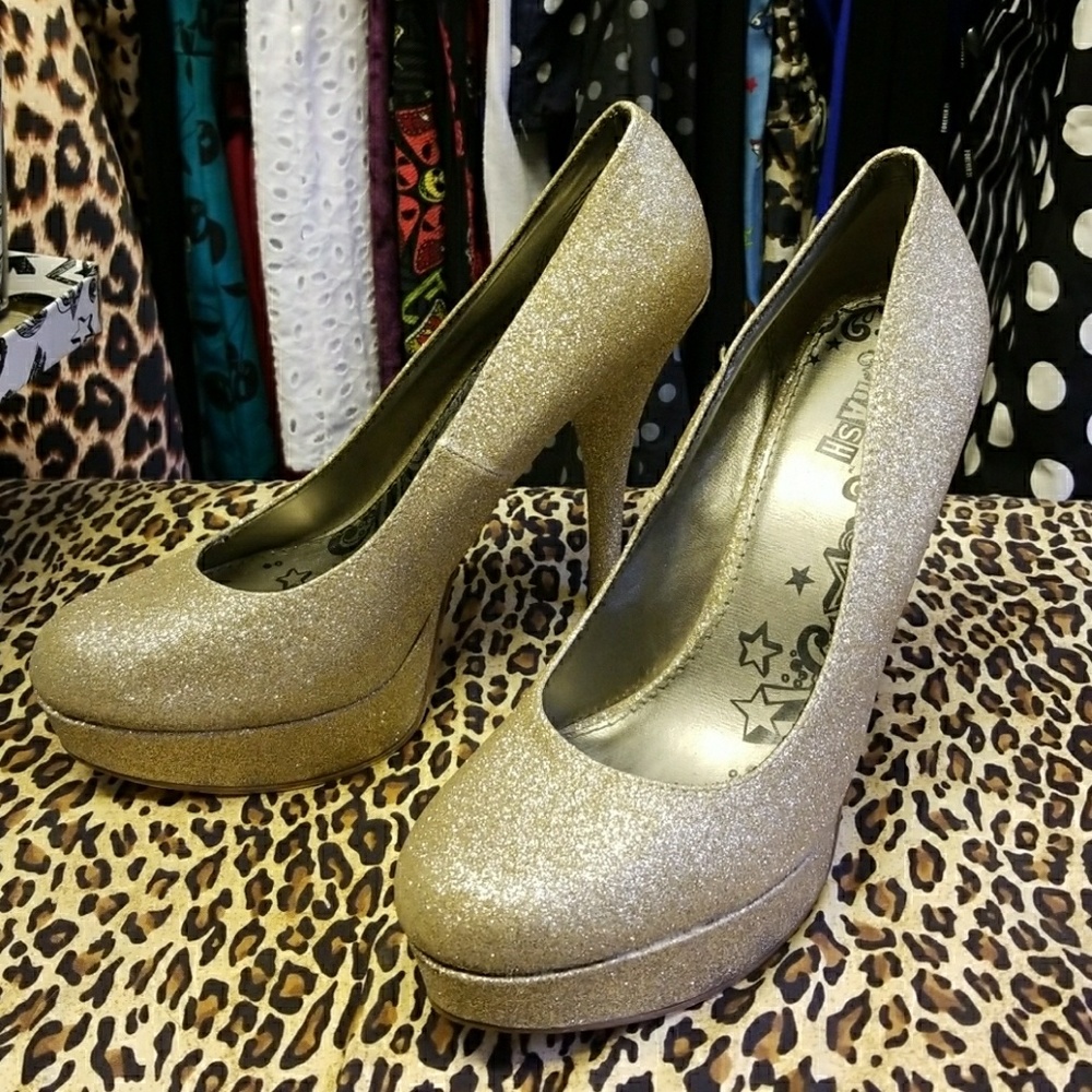 Gold sparkle shoes